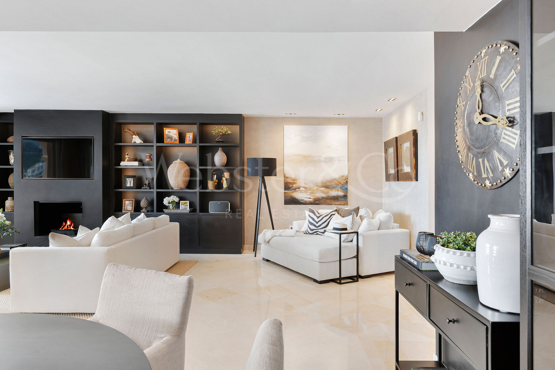 Apartment Phoenix - Elegancia Renovada, Nueva Andalucia
