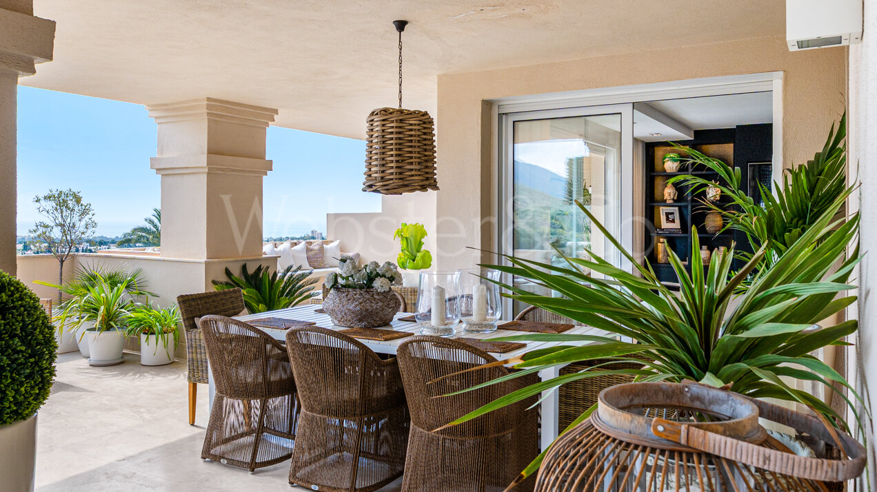 Apartment Phoenix - Renovated Elegance, Nueva Andalucia
