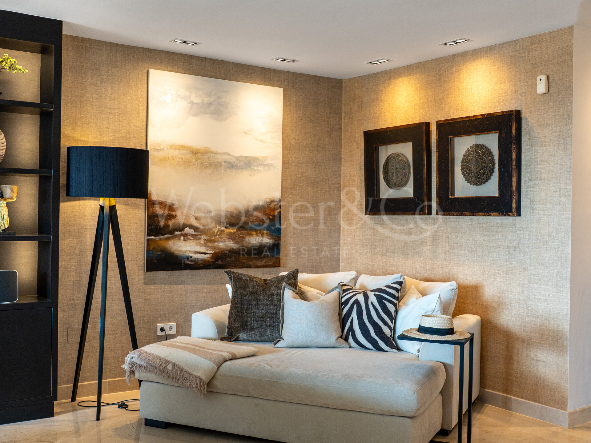Apartment Phoenix - Elegancia Renovada, Nueva Andalucia