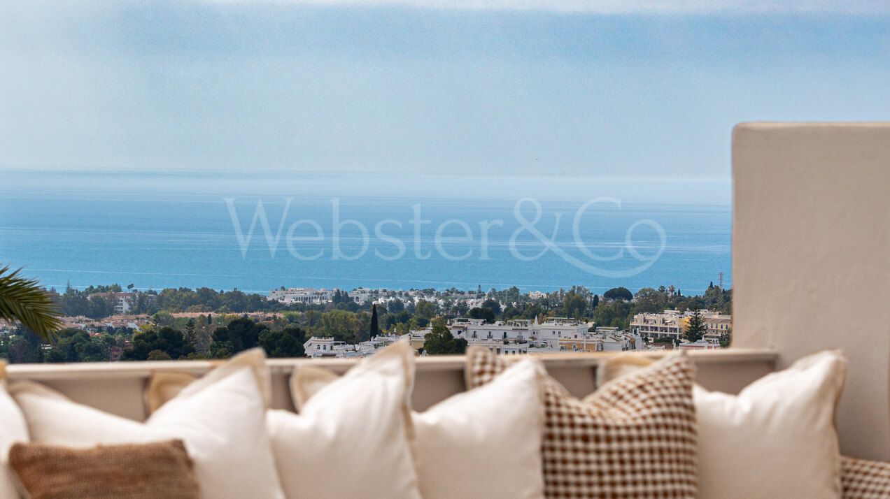 Apartment Phoenix - Renovated Elegance, Nueva Andalucia