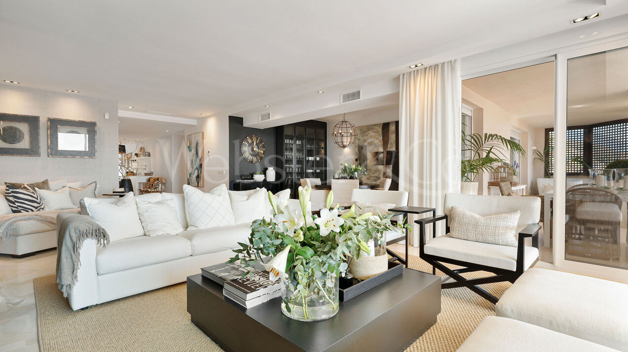 Apartment Phoenix - Renovated Elegance, Nueva Andalucia