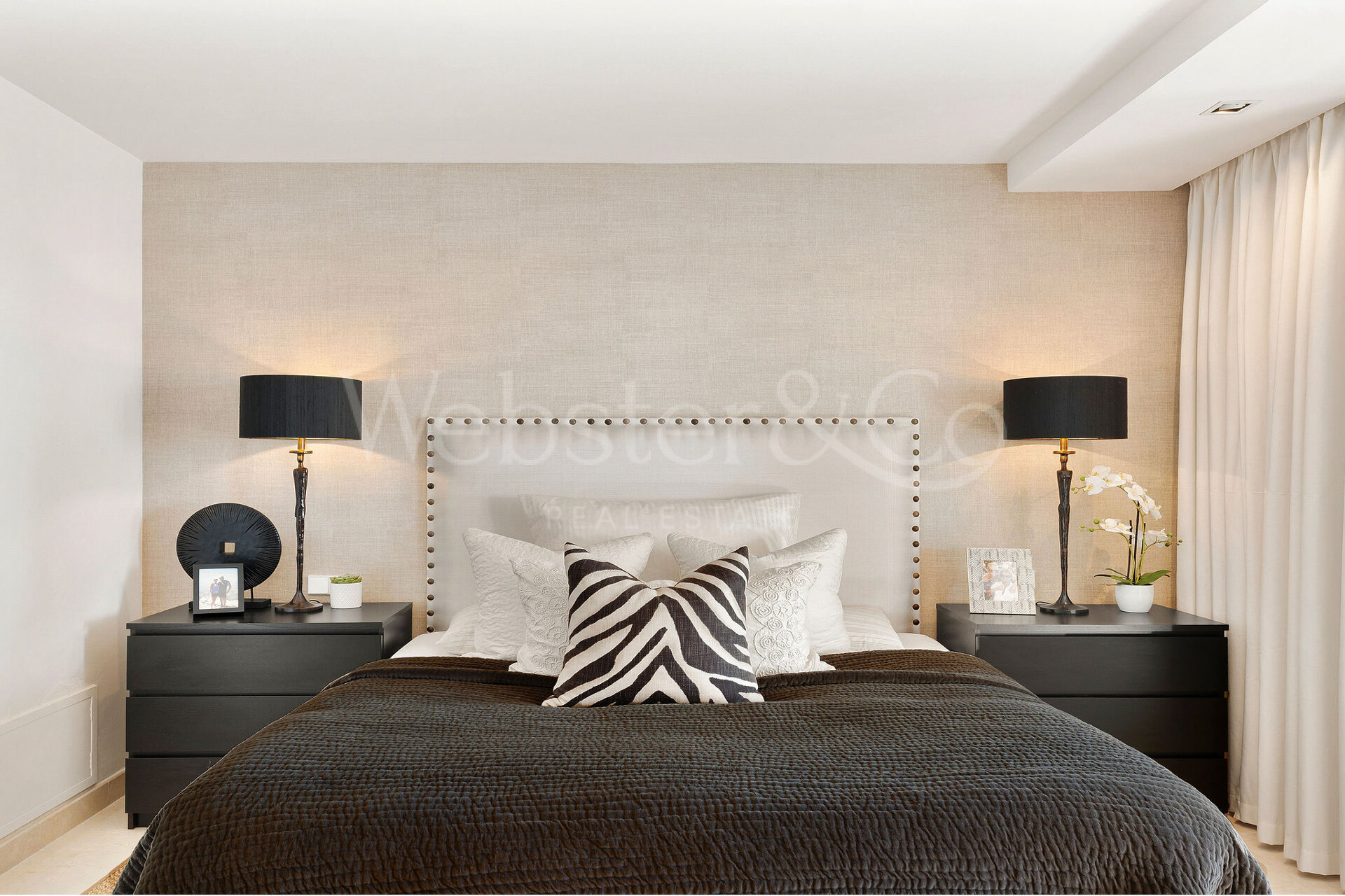 Apartment Phoenix - Elegancia Renovada, Nueva Andalucia