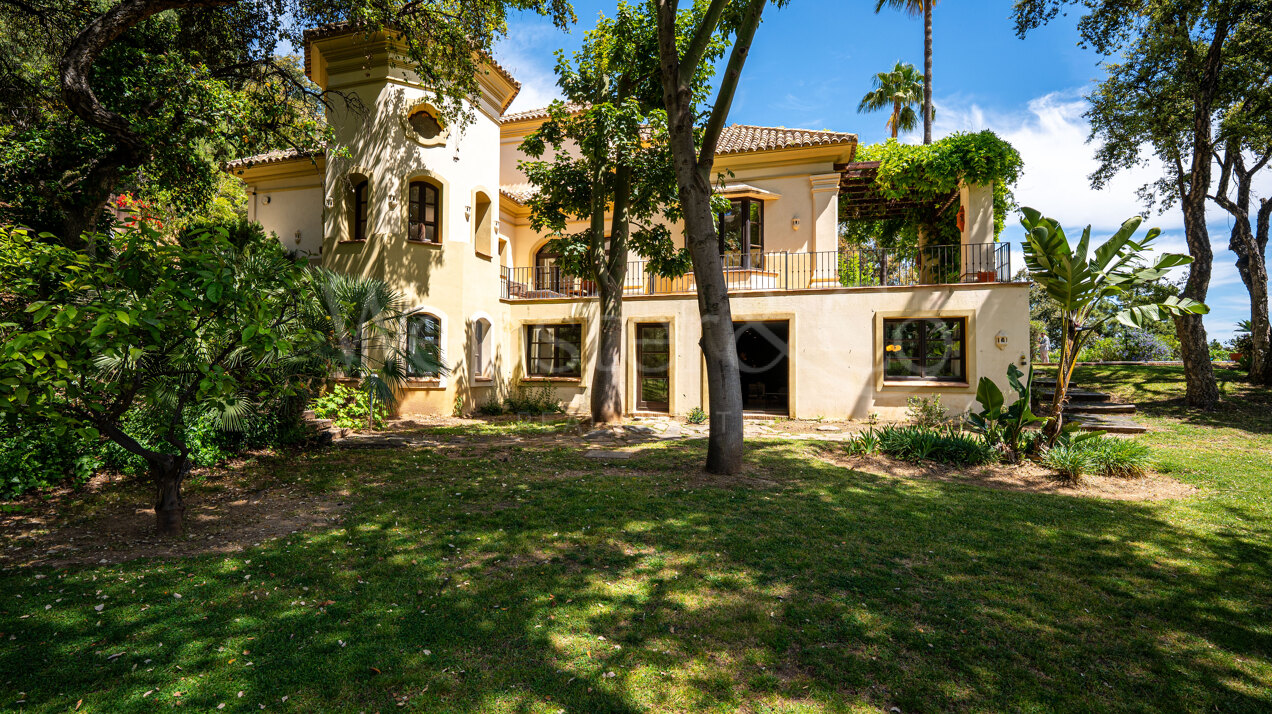 Villa Sylvan - Classical & Elegant Home, La Zagaleta