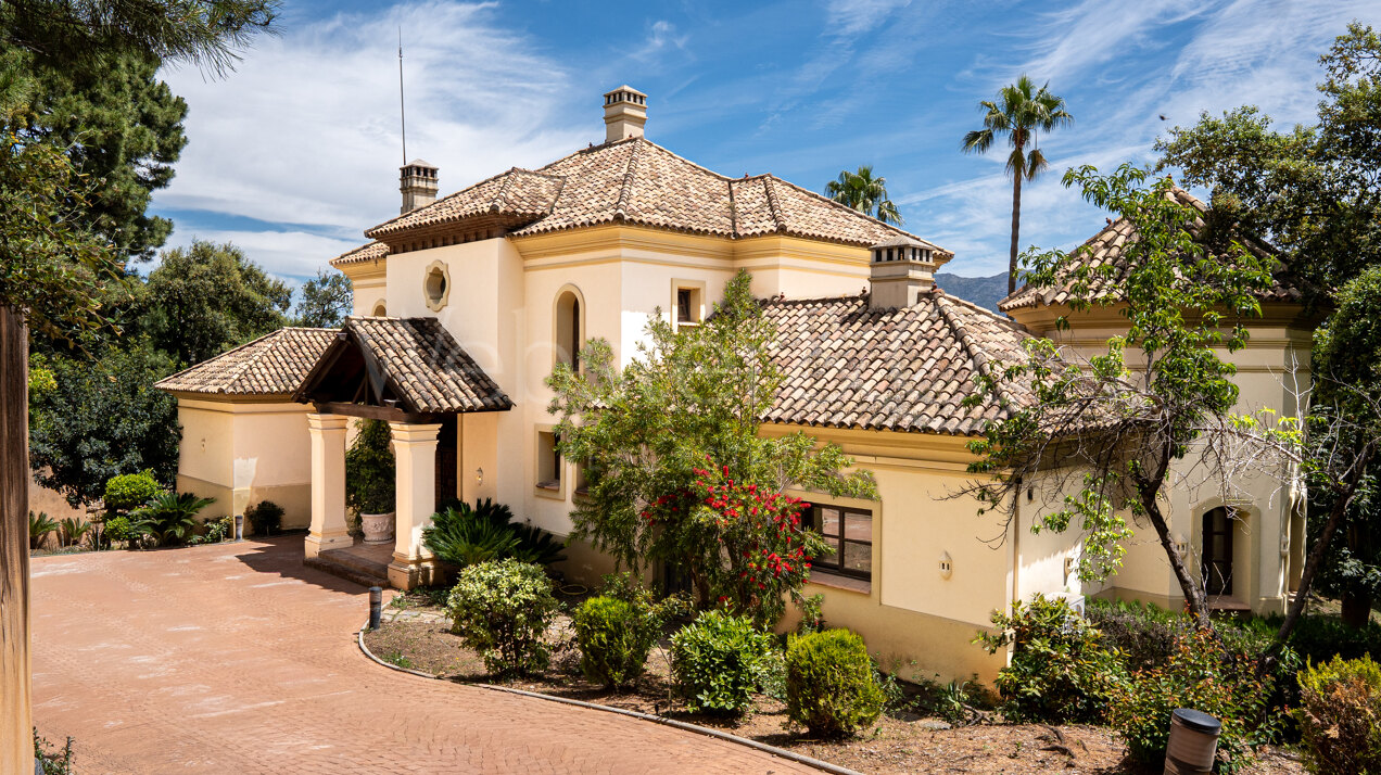 Villa Sylvan - Classical & Elegant Home, La Zagaleta