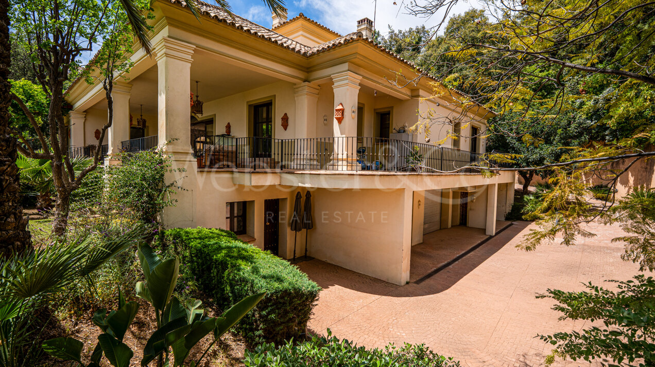 Villa Sylvan - Classical & Elegant Home, La Zagaleta