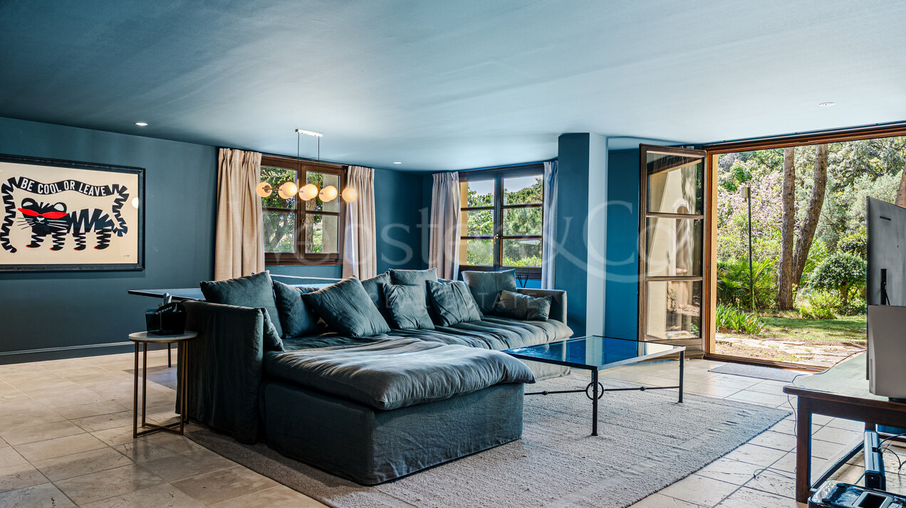 Villa Sylvan - Classical & Elegant Home, La Zagaleta