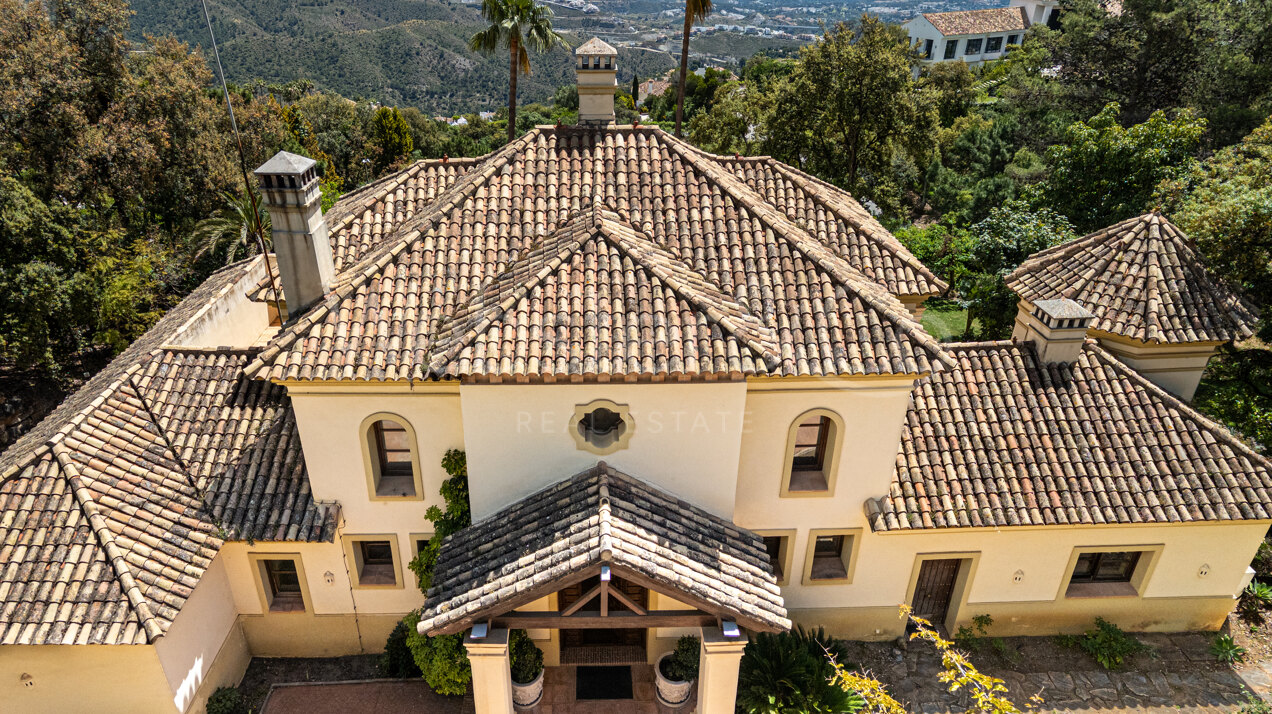 Villa Sylvan - Classical & Elegant Home, La Zagaleta
