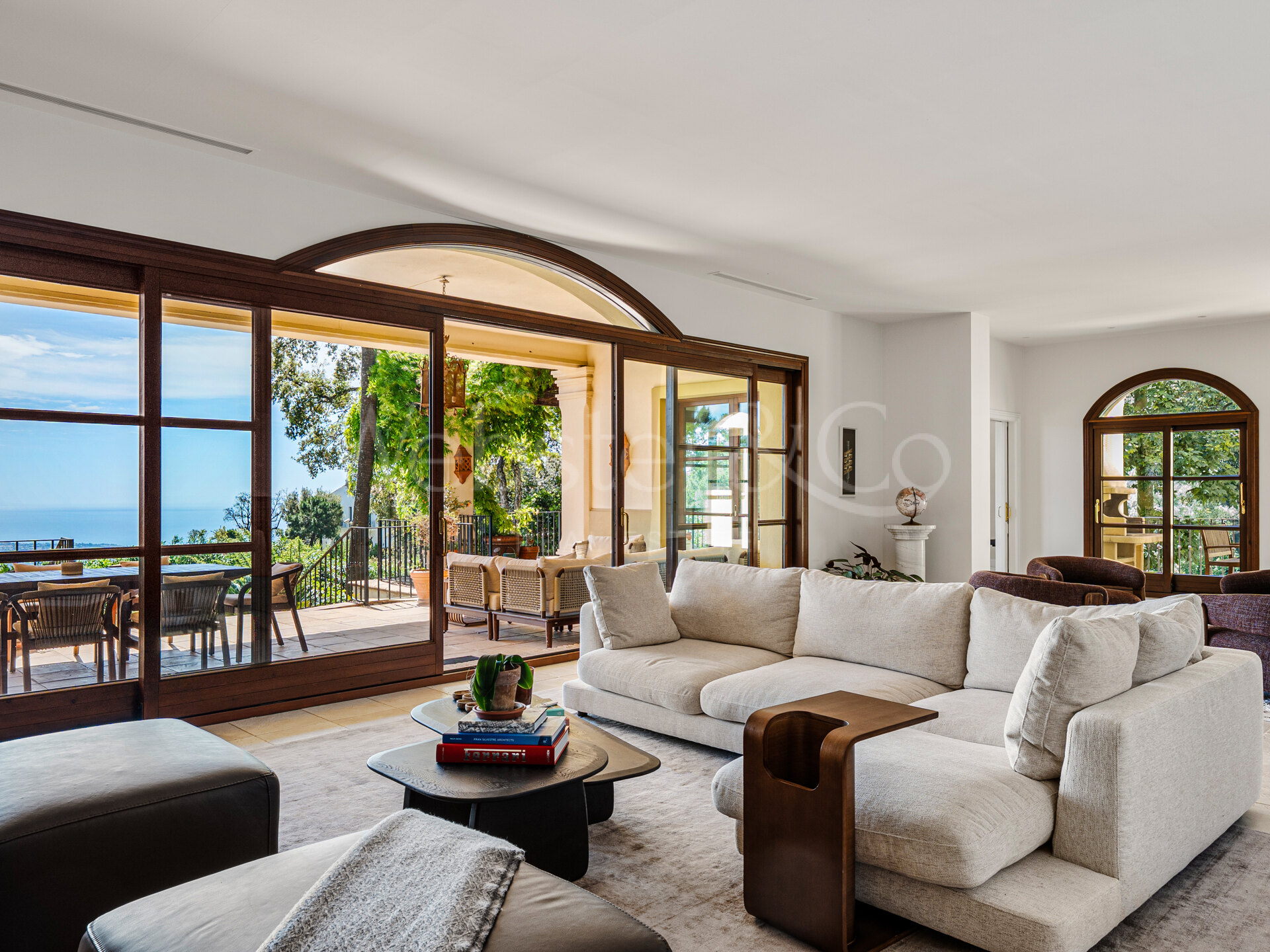 Villa Sylvan - Classical & Elegant Home, La Zagaleta