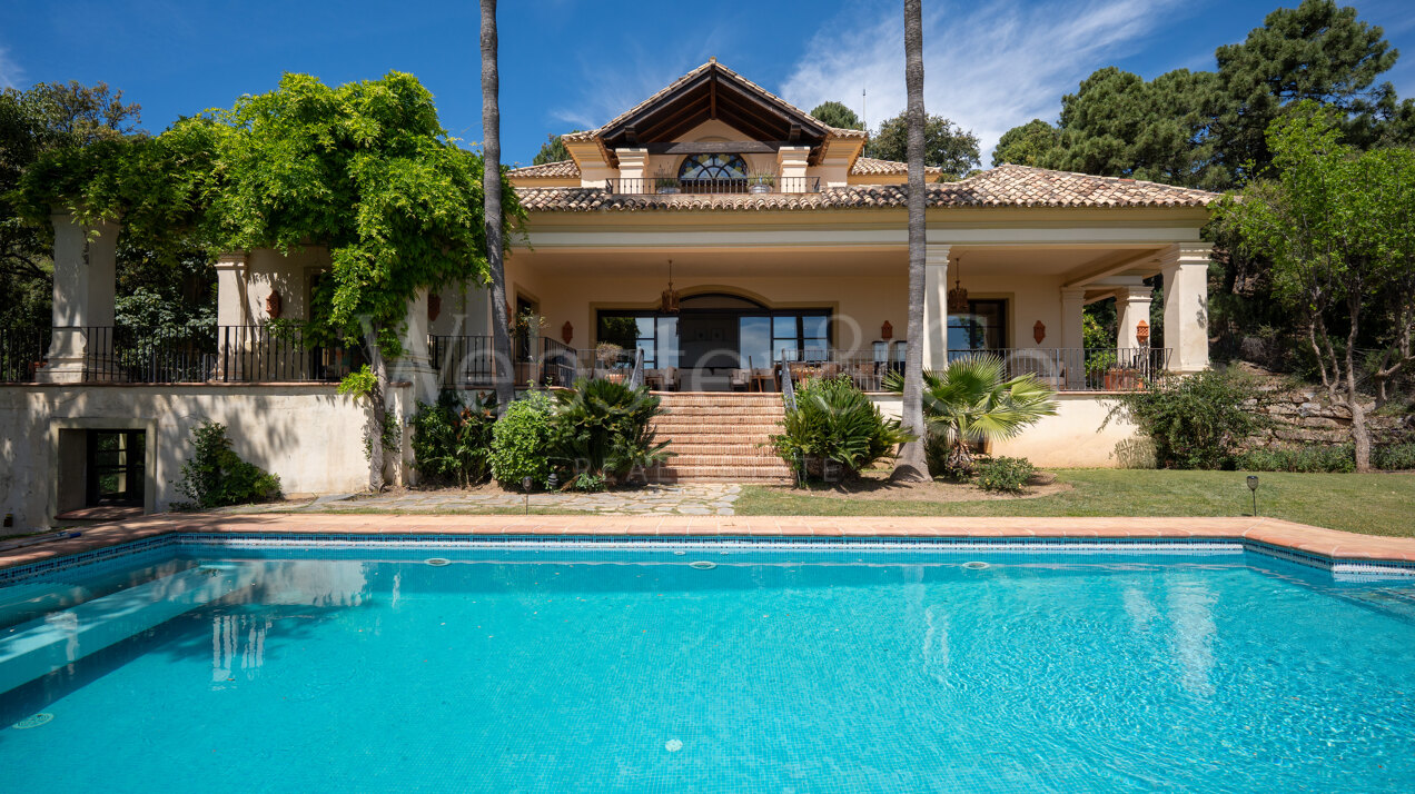 Villa Sylvan - Classical & Elegant Home, La Zagaleta