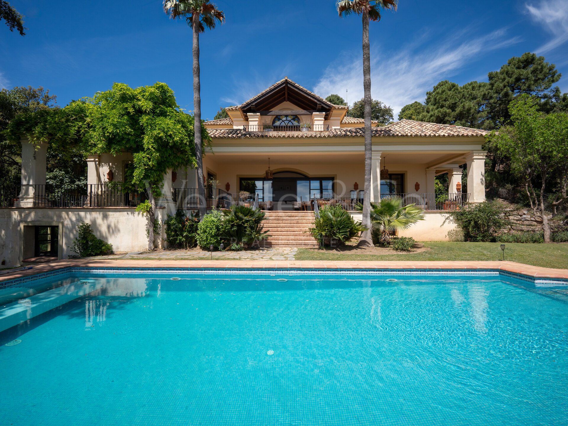 Villa Sylvan - Classical & Elegant Home, La Zagaleta