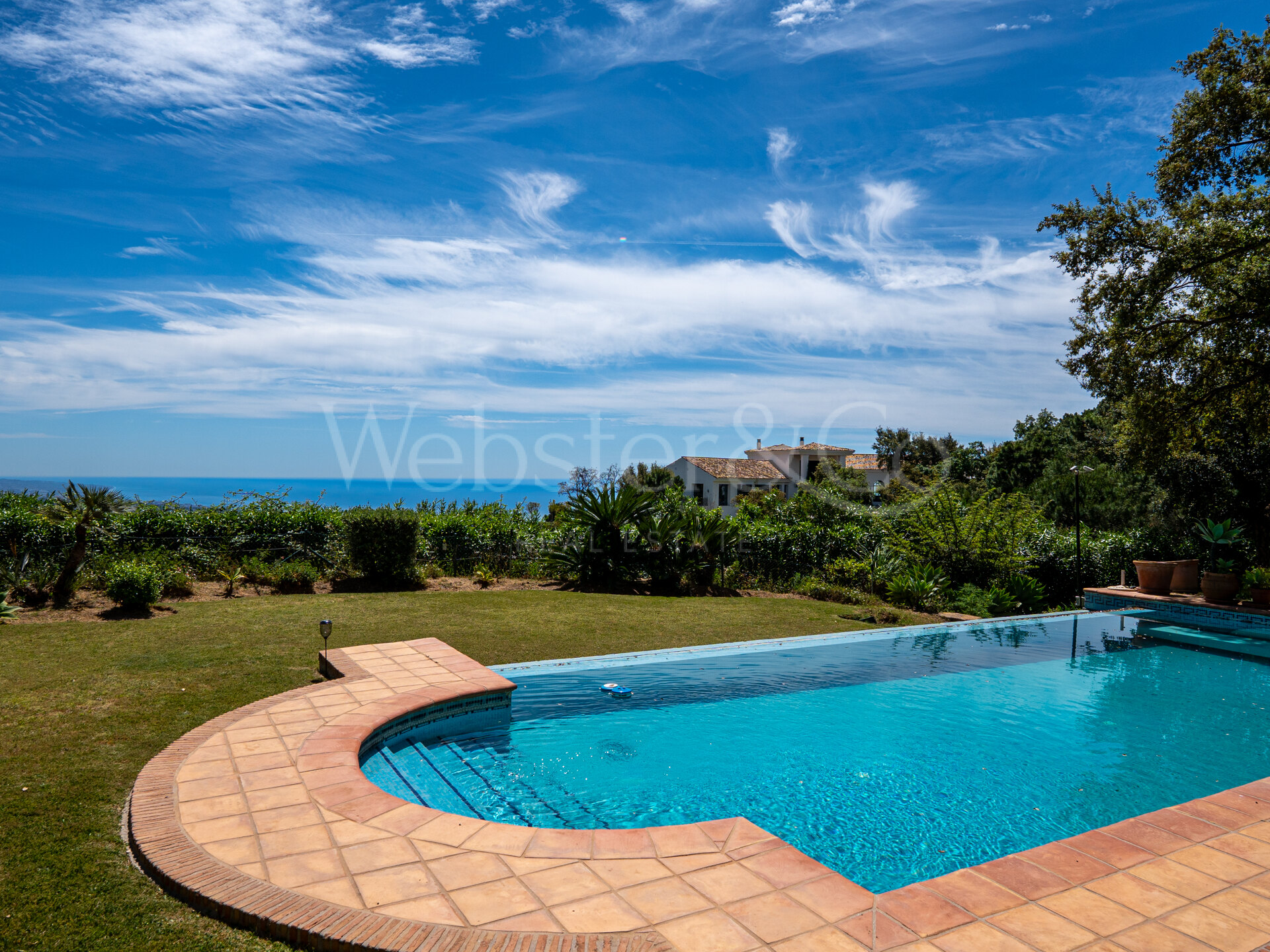 Villa Sylvan - Classical & Elegant Home, La Zagaleta