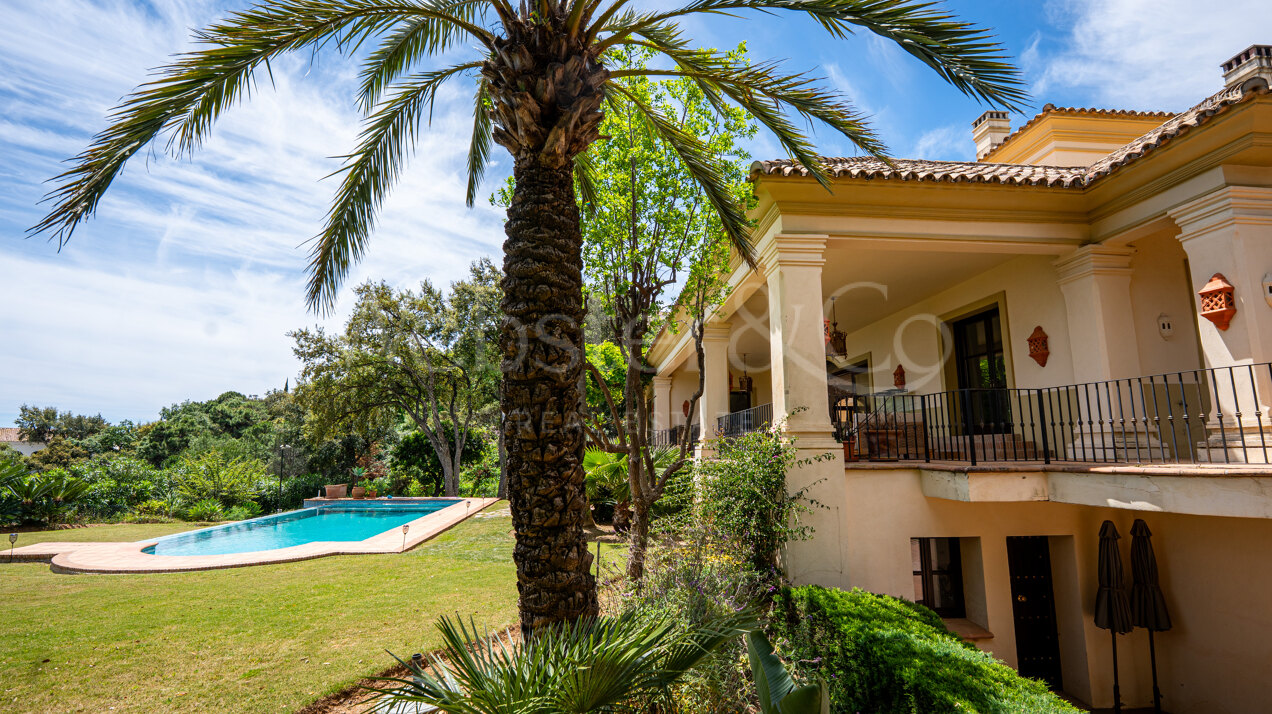 Villa Sylvan - Classical & Elegant Home, La Zagaleta