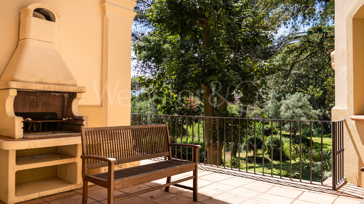 Villa Sylvan - Classical & Elegant Home, La Zagaleta