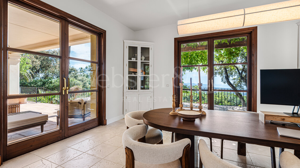 Villa Sylvan - Classical & Elegant Home, La Zagaleta