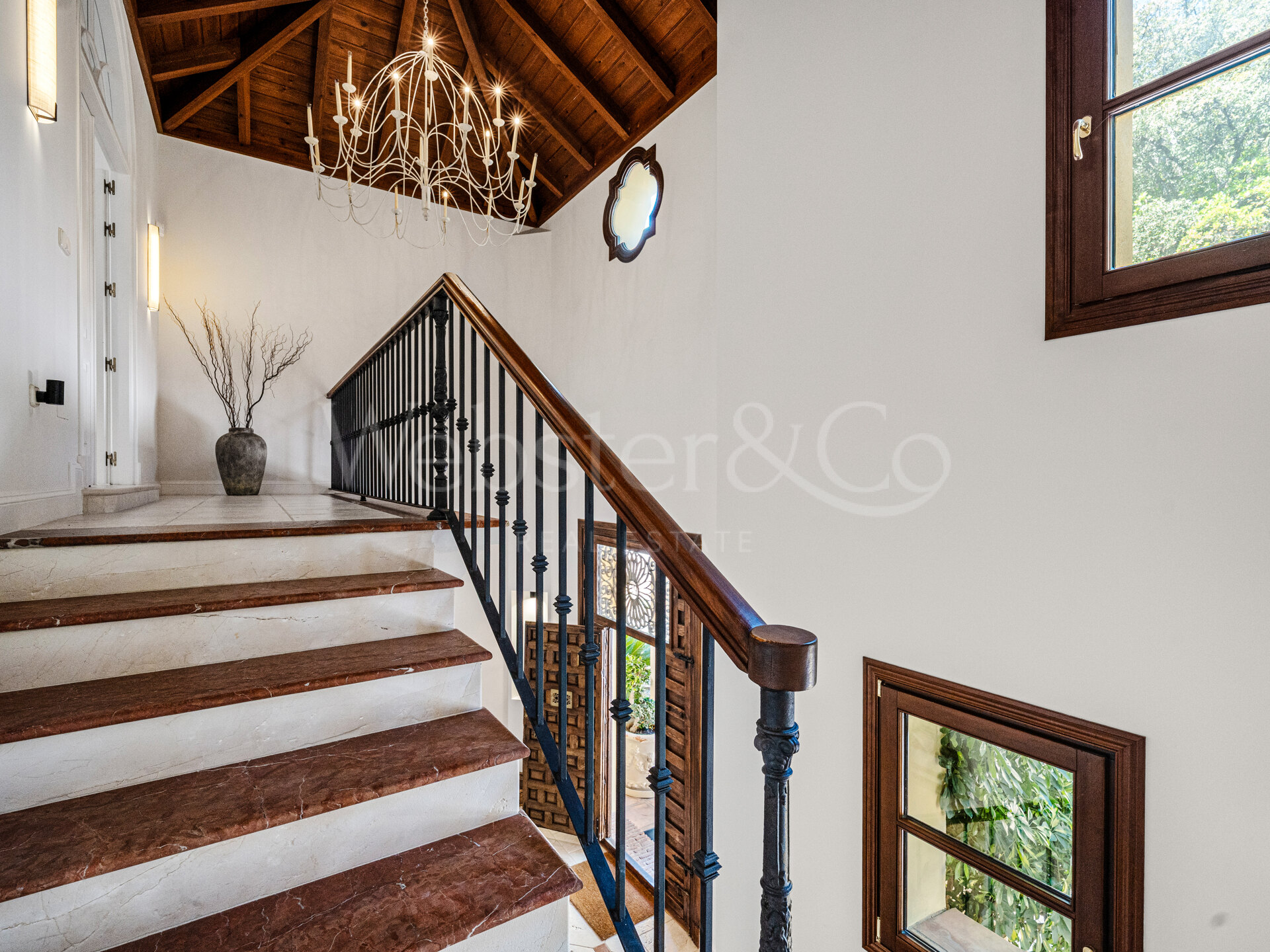 Villa Sylvan - Classical & Elegant Home, La Zagaleta