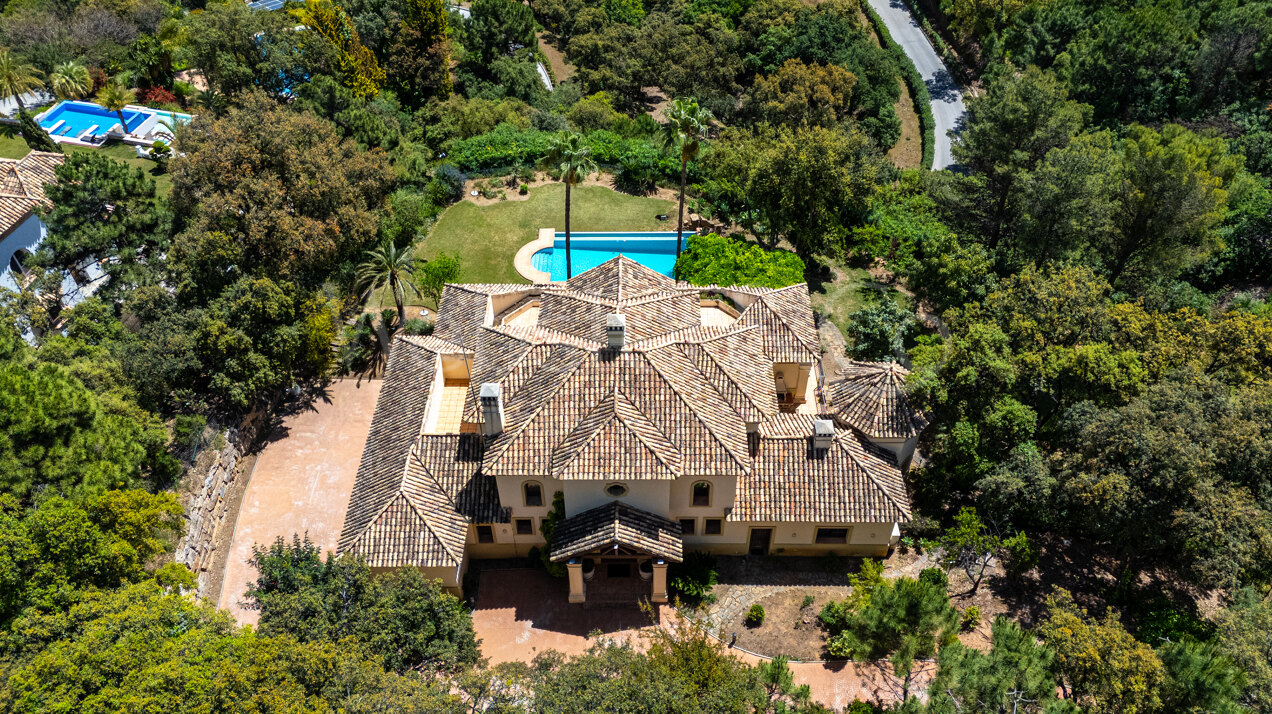 Villa Sylvan - Classical & Elegant Home, La Zagaleta