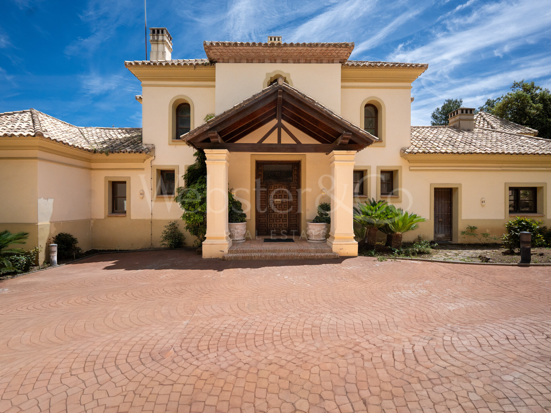 Villa Sylvan - Classical & Elegant Home, La Zagaleta