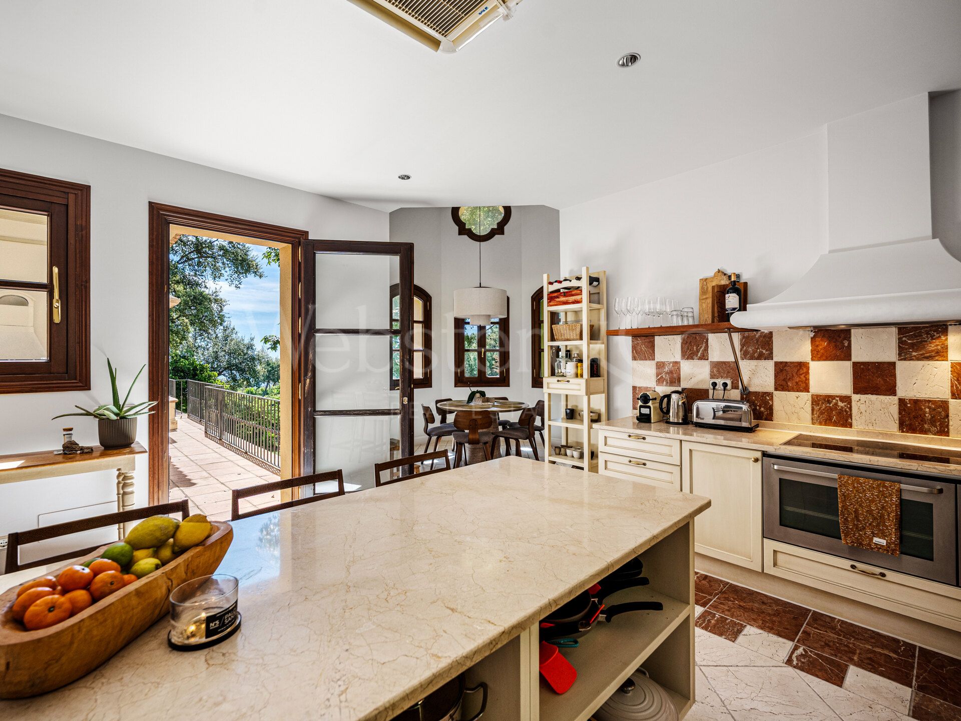 Villa Sylvan - Classical & Elegant Home, La Zagaleta