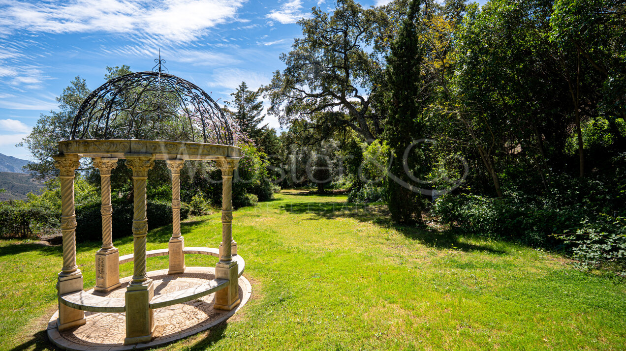 Villa Sylvan - Classical & Elegant Home, La Zagaleta