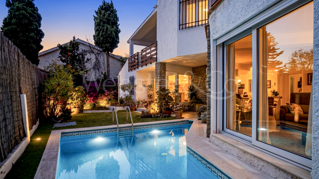 Casa Alicia - El Hogar Perfecto en Marbella Centro