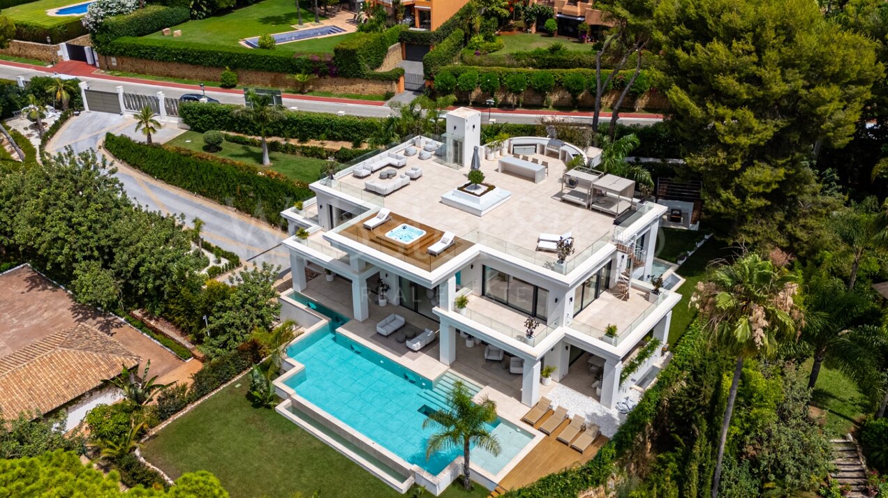 Villa Albinoni - Hogar Prestigioso en Sierra Blanca