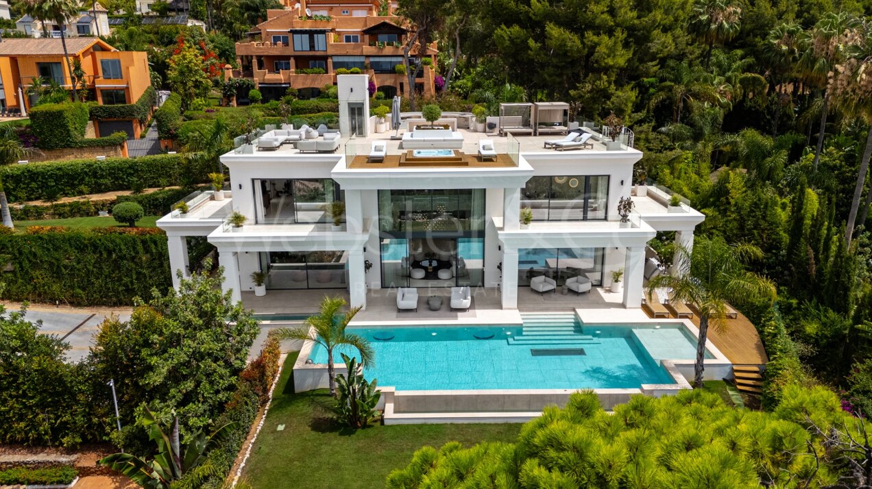 Villa Albinoni - Hogar Prestigioso en Sierra Blanca