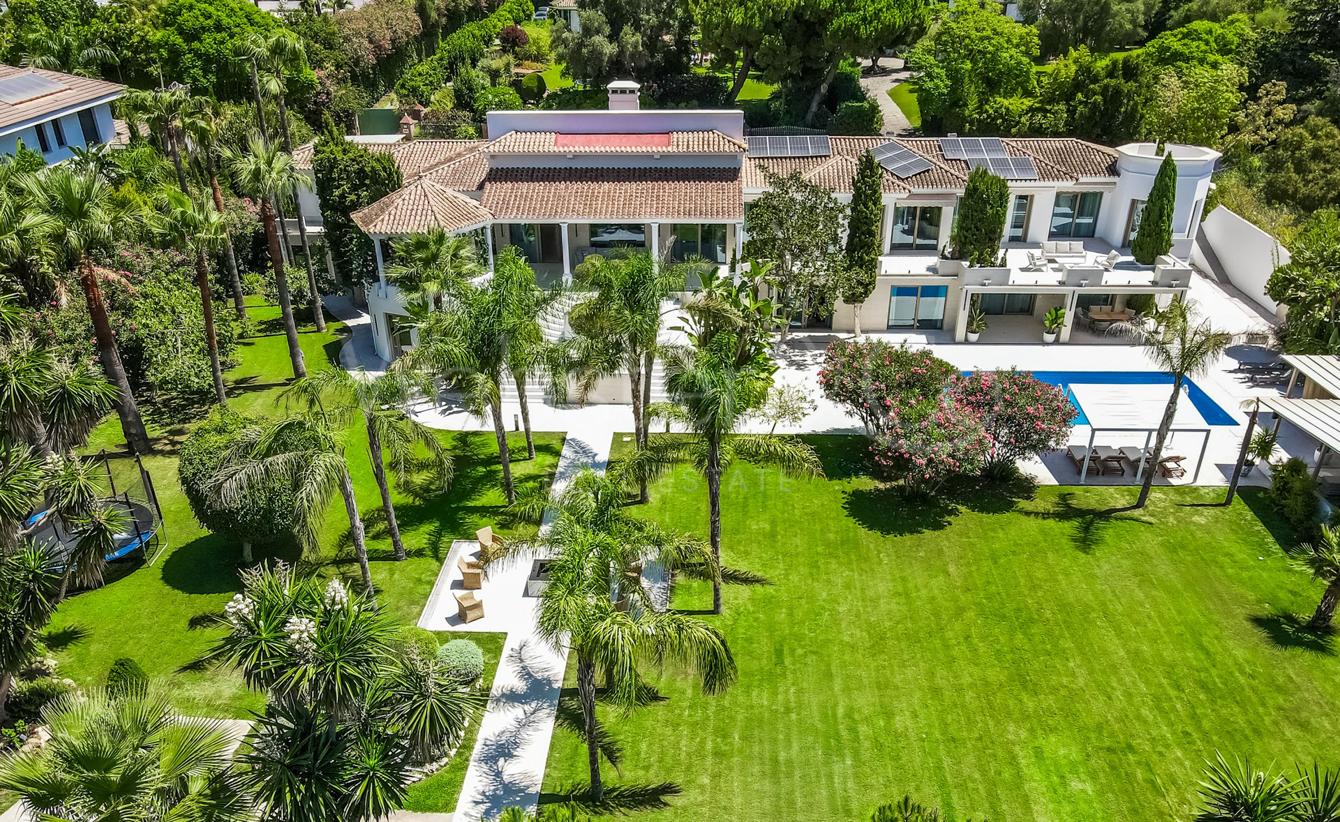 Villa Magnolia - Luxury Home in Guadalmina Baja