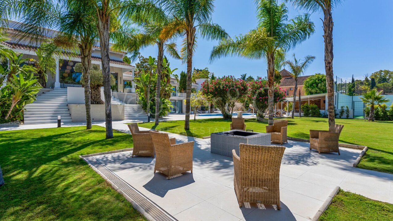 Villa Magnolia - Luxury Home in Guadalmina Baja
