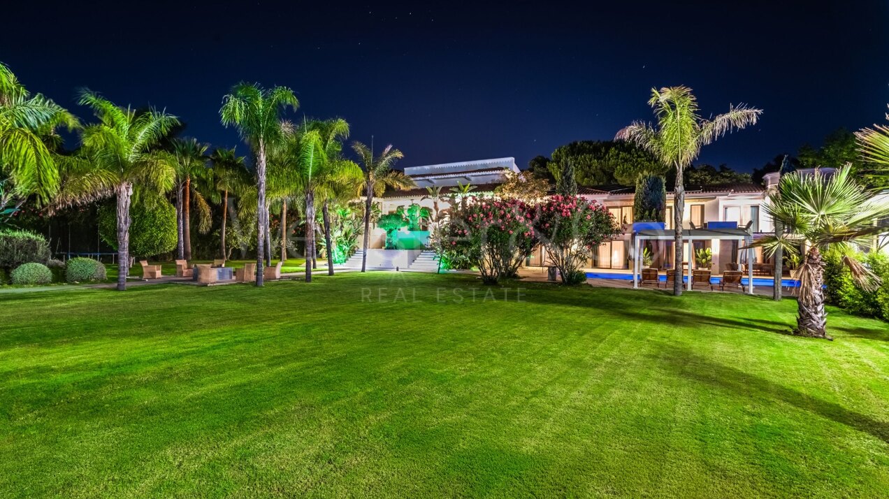 Villa Magnolia - Luxury Home in Guadalmina Baja