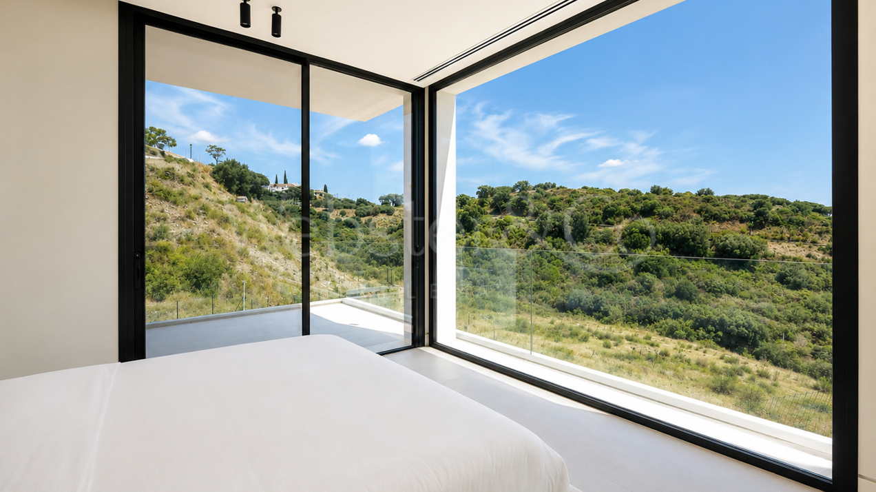 Villa Jade - Rare Opportunity in Marbella East