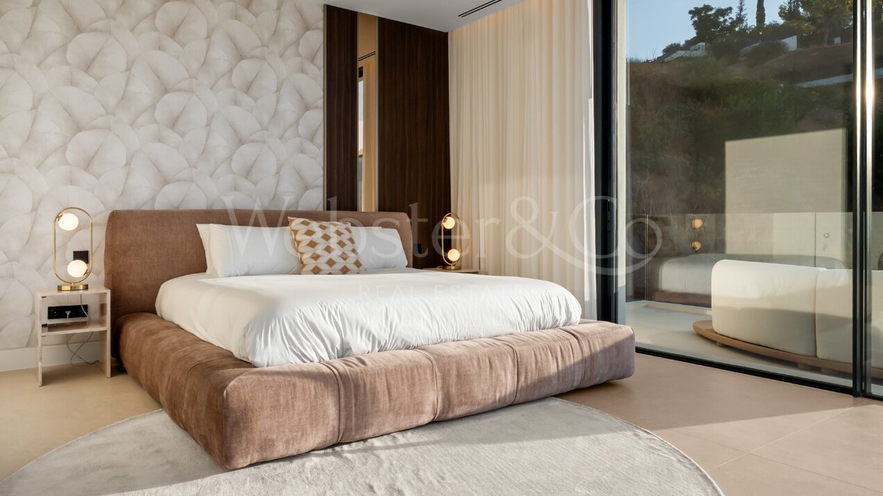 Villa Jade - Rare Opportunity in Marbella East