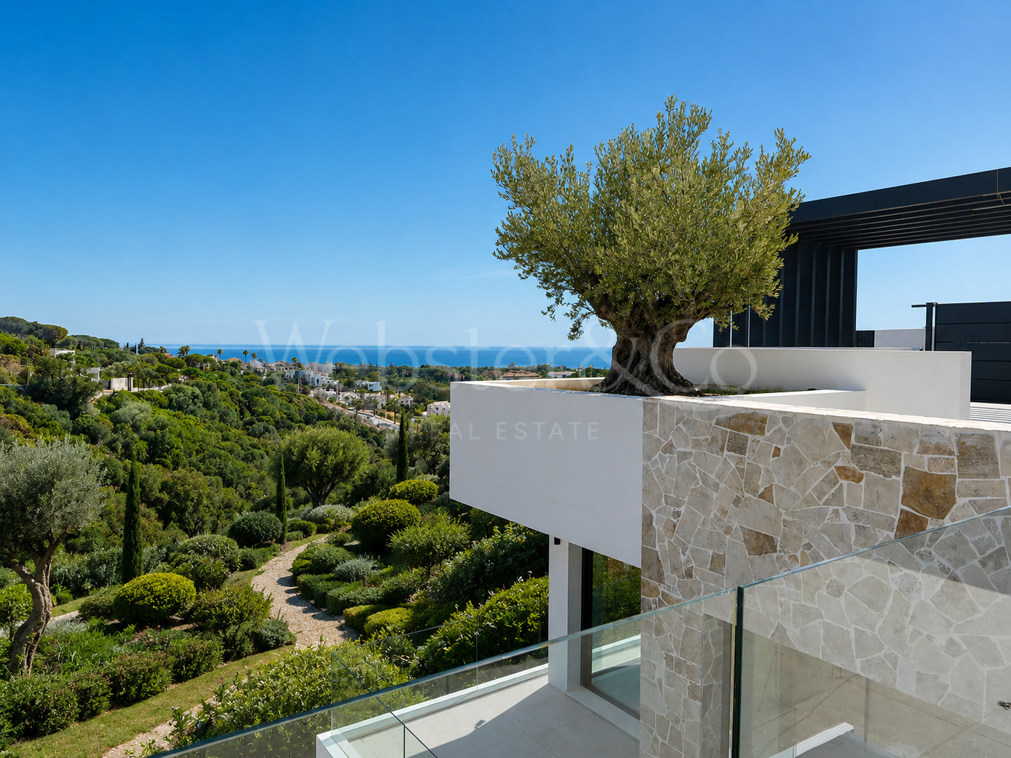Villa Jade - Rare Opportunity in Marbella East