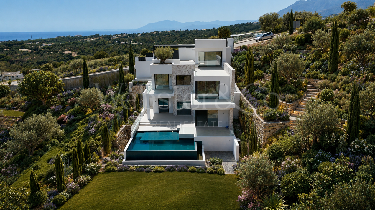 Villa Jade - Rare Opportunity in Marbella East