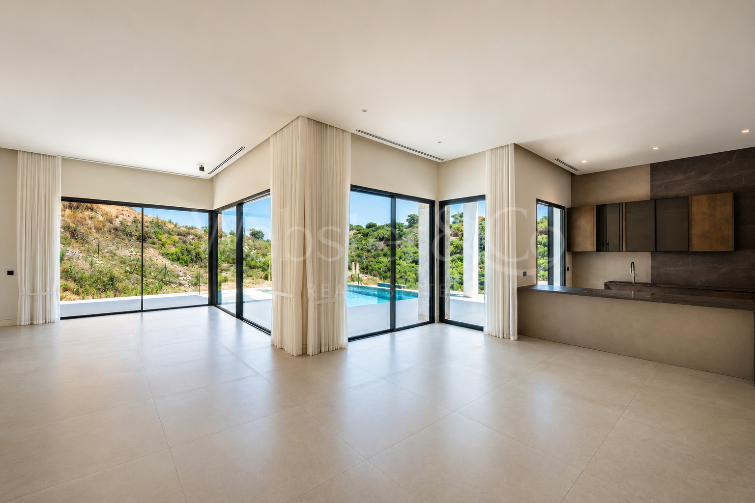 Villa Jade - Rare Opportunity in Marbella East
