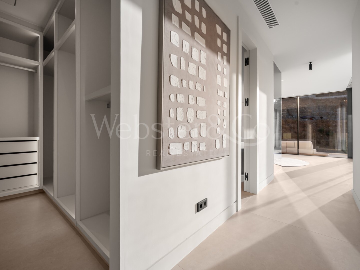 Villa Jade - Rare Opportunity in Marbella East