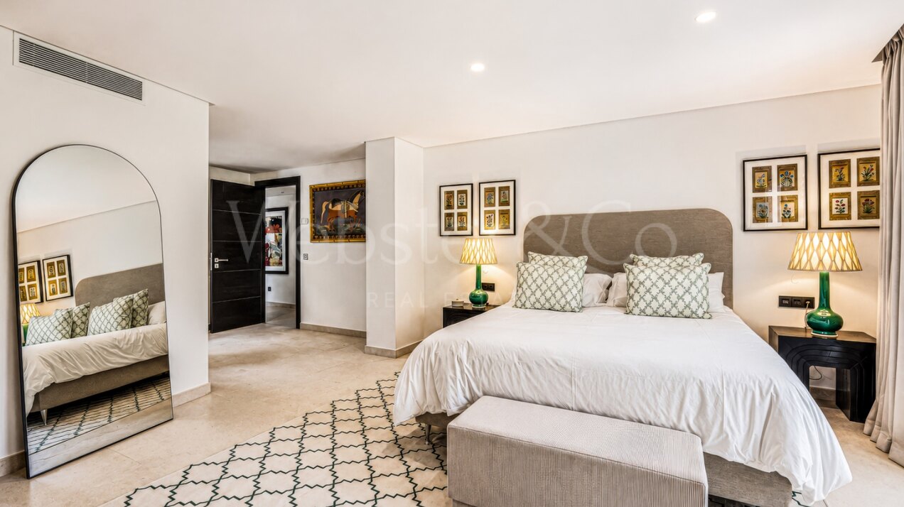 The Cerquilla Gardens - A Timeless Villa, Nueva Andalucia