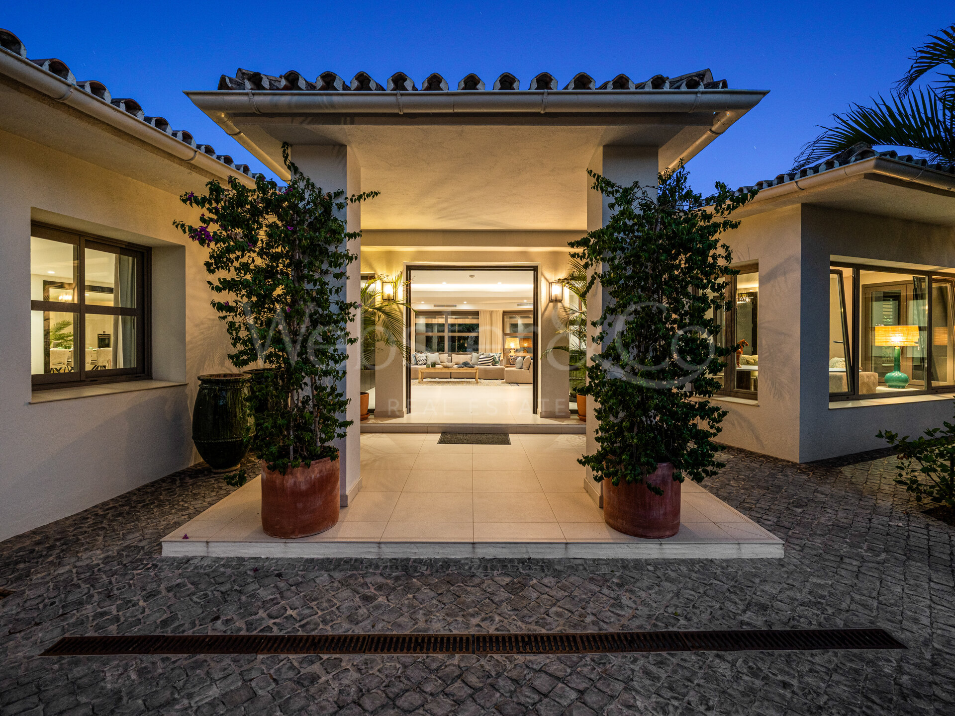 The Cerquilla Gardens - Una Villa Atemporal, Nueva Andalucía