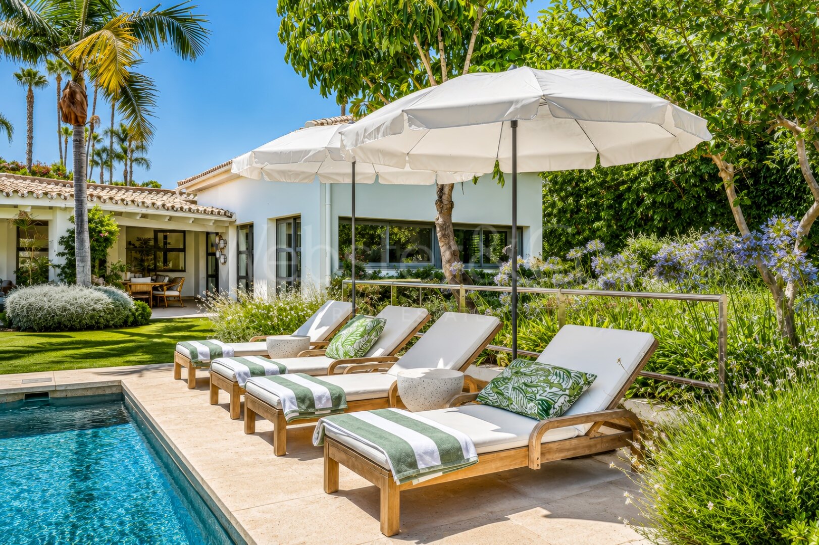 The Cerquilla Gardens - A Timeless Villa, Nueva Andalucia