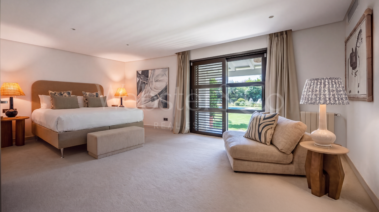The Cerquilla Gardens - A Timeless Villa, Nueva Andalucia