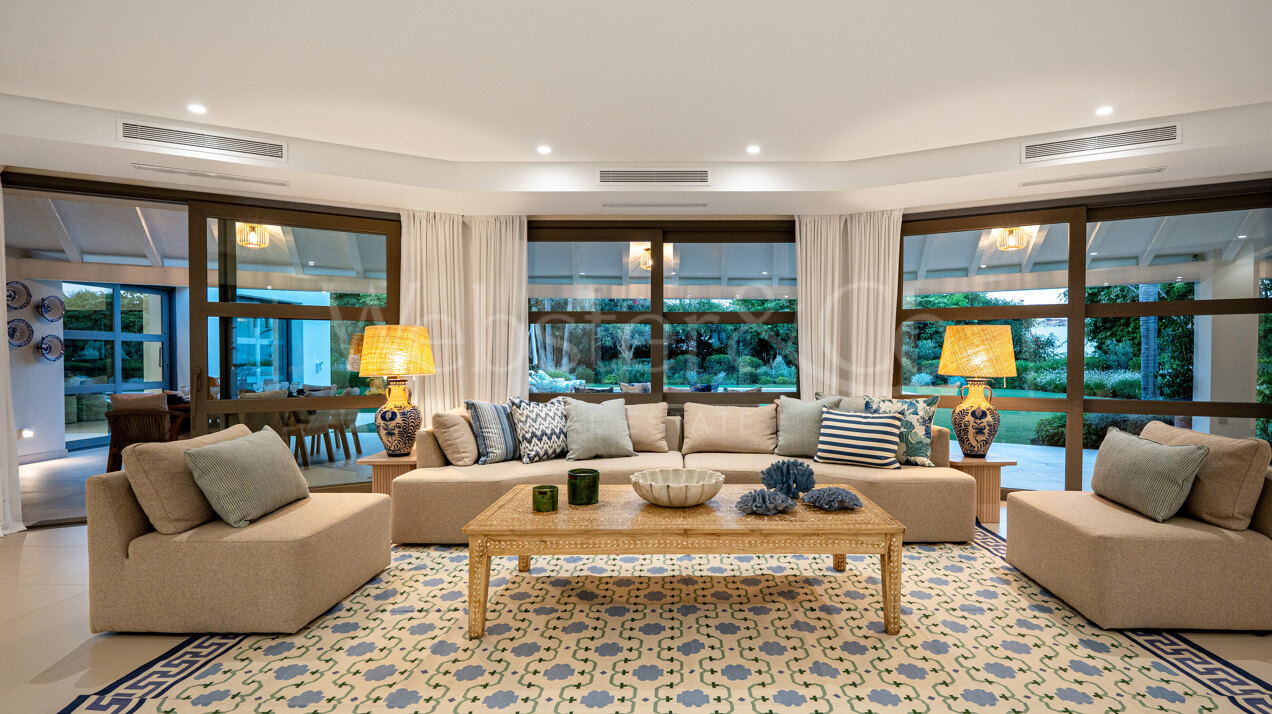 The Cerquilla Gardens - A Timeless Villa, Nueva Andalucia