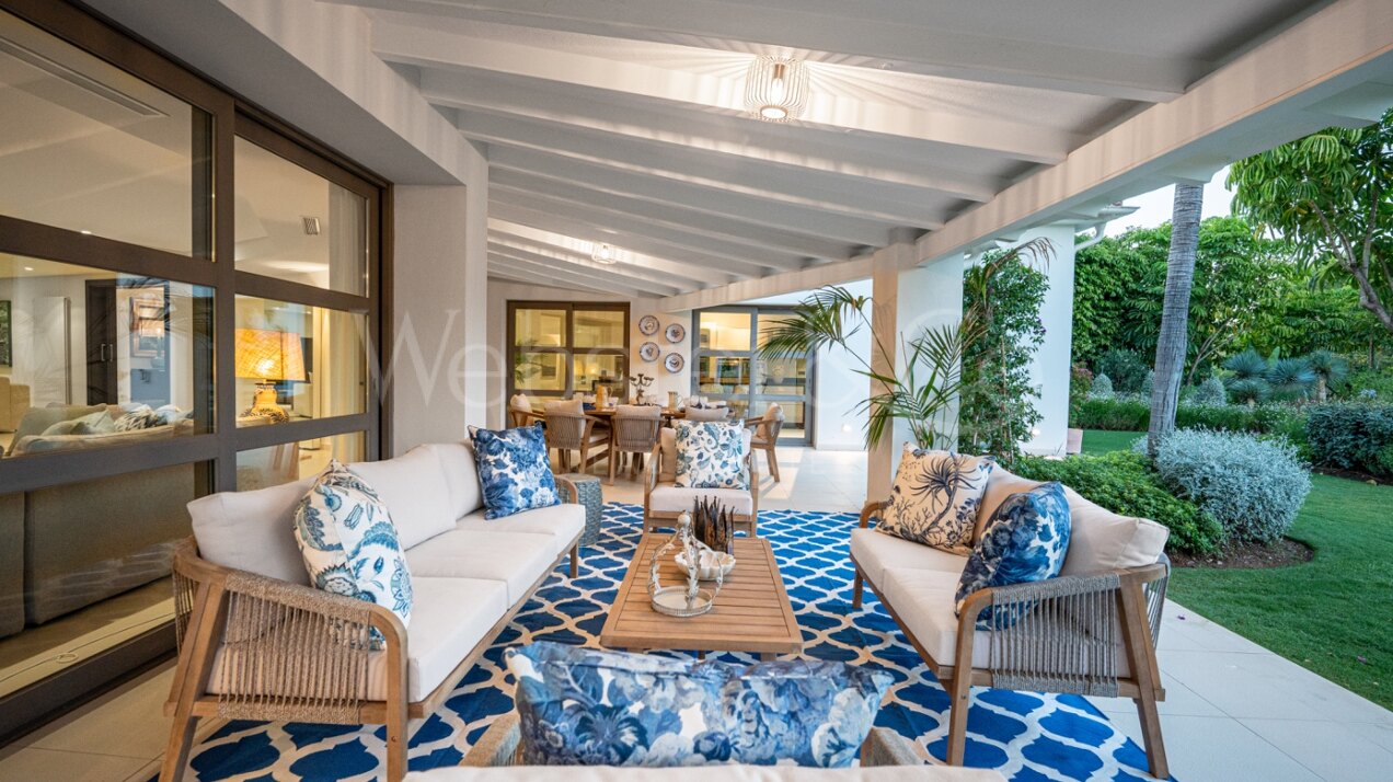 The Cerquilla Gardens - A Timeless Villa, Nueva Andalucia