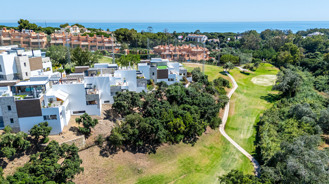 Apartment Nirvana - Golf Front Luxury, Cabopino