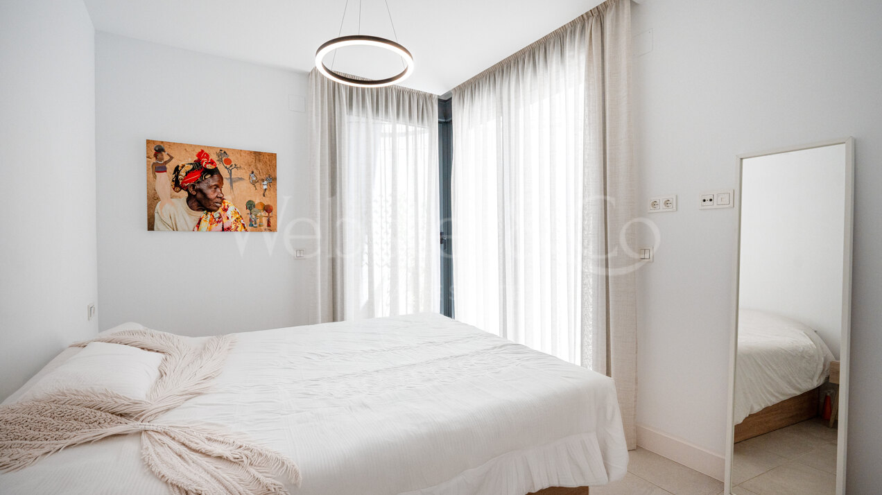 Apartment Nirvana - Golf Front Luxury, Cabopino