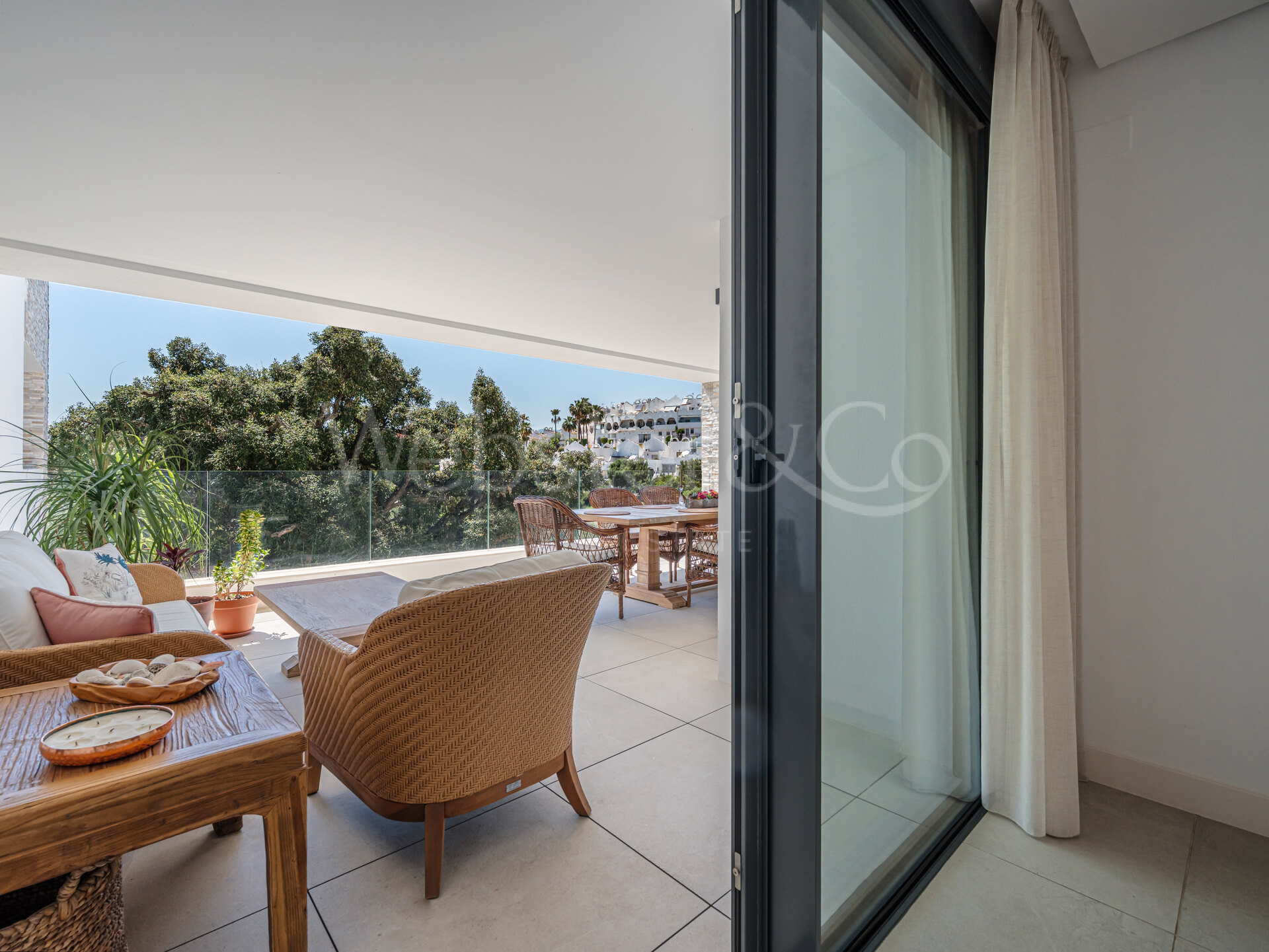 Apartment Nirvana - Lujo Enfrente de Golf, Cabopino
