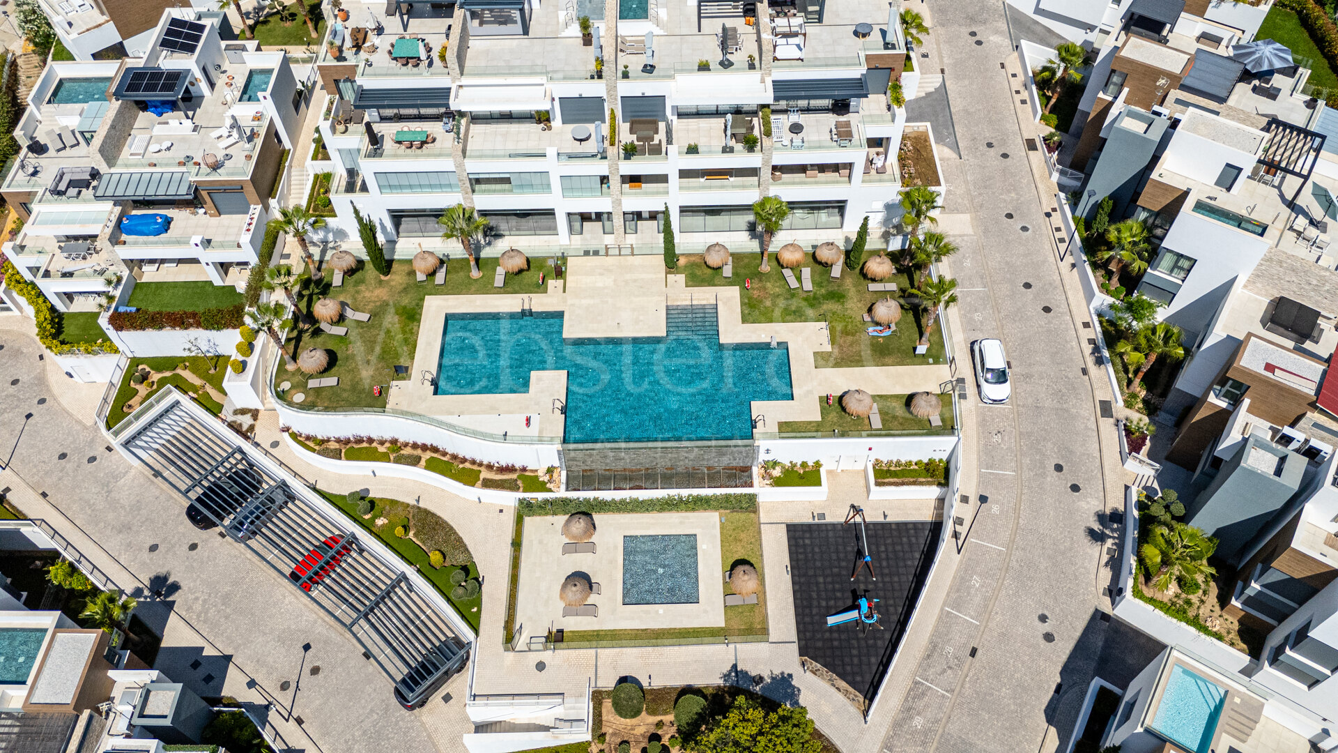 Apartment Nirvana - Lujo Enfrente de Golf, Cabopino
