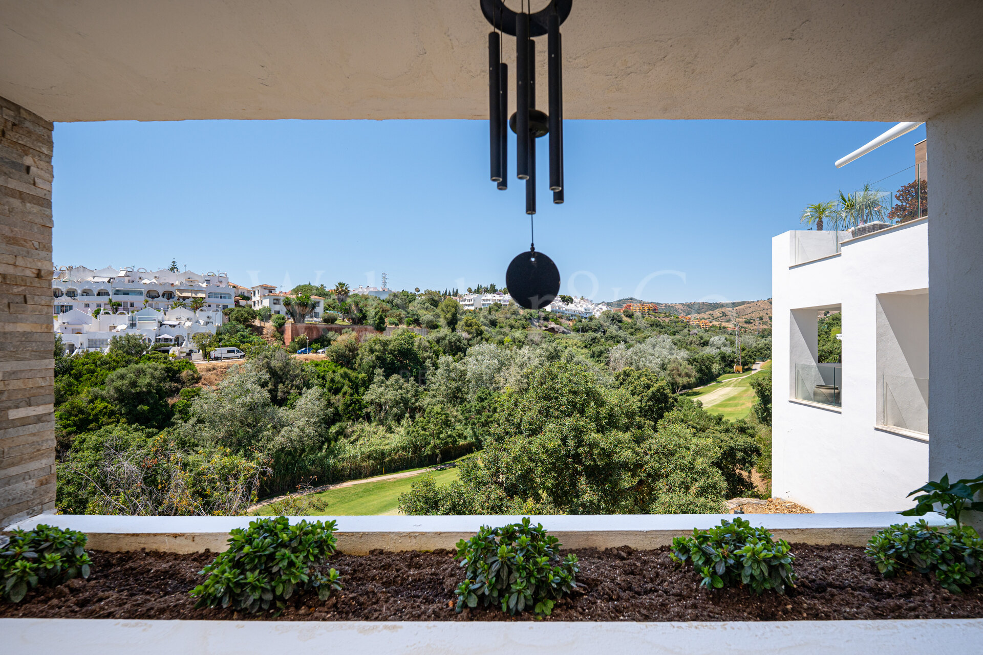 Apartment Nirvana - Lujo Enfrente de Golf, Cabopino