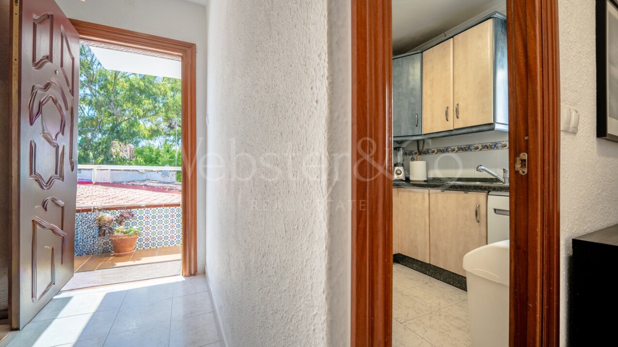 Apartment The Woods - Secluded Renovation Project, Elviria