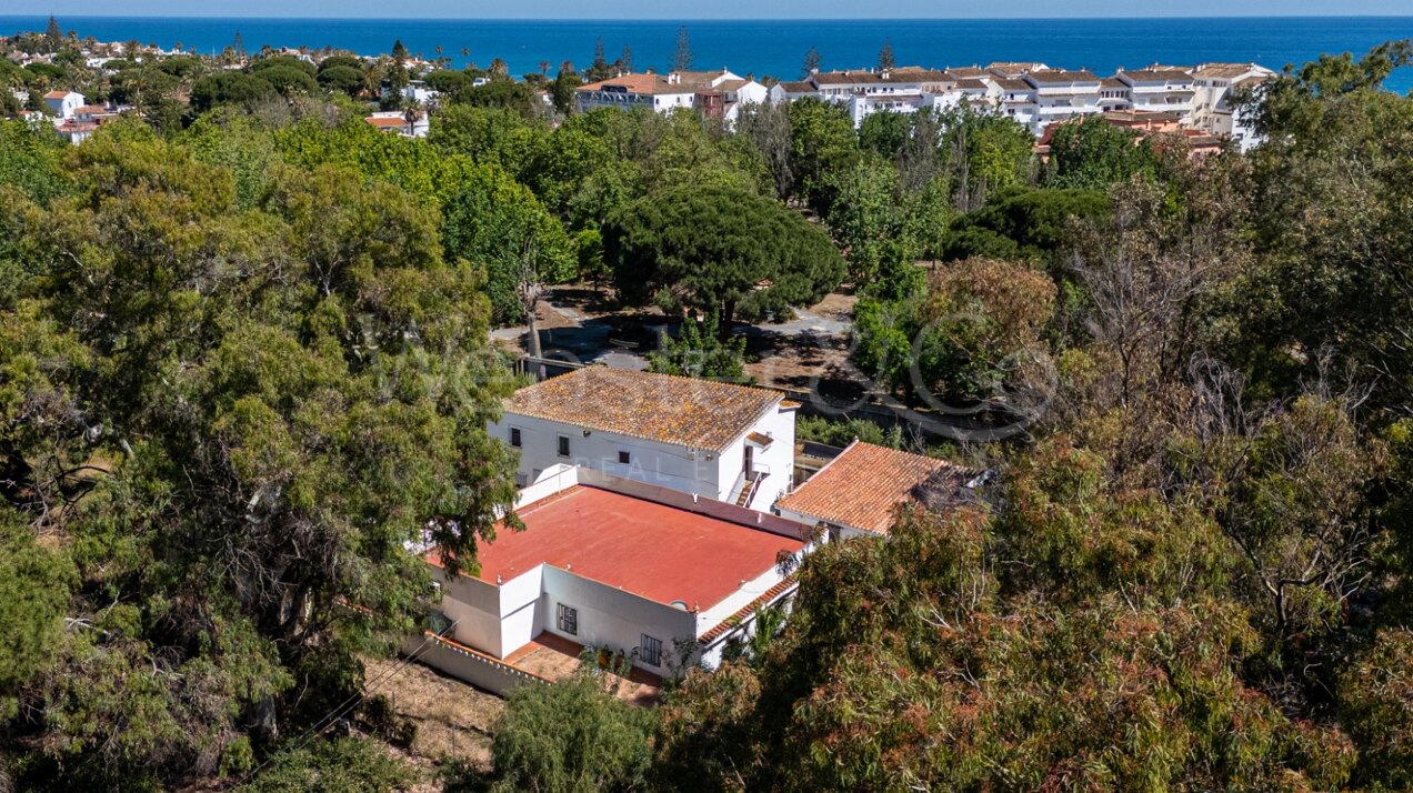 Apartment The Woods - Secluded Renovation Project, Elviria