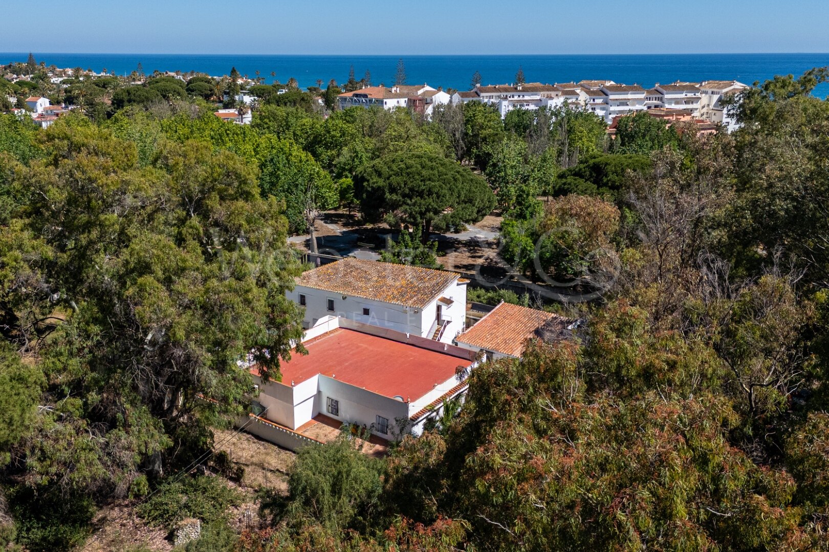 Apartment The Woods - Secluded Renovation Project, Elviria