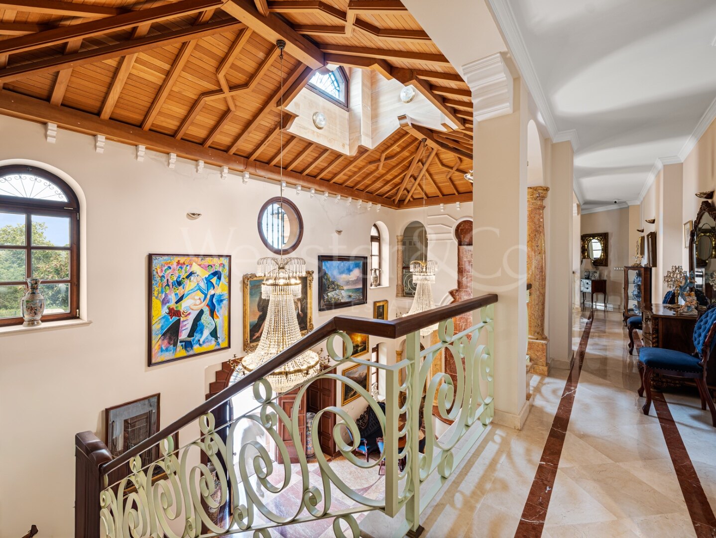 Aloha Palace - Opulent Villa in Nueva Andalucia